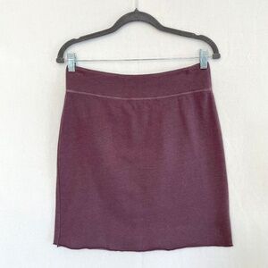 CUT LOOSE Women’s Size XS Pull On Wide Waistband Mini Skirt in Plum